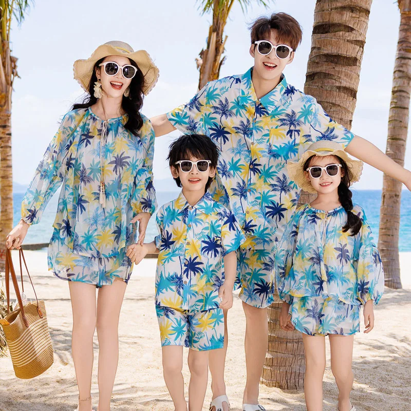 The Plant Parent - Familienurlaub-Look, passende Outfits, Urlaub, Eltern-Kind-Strand, zweiteiliges